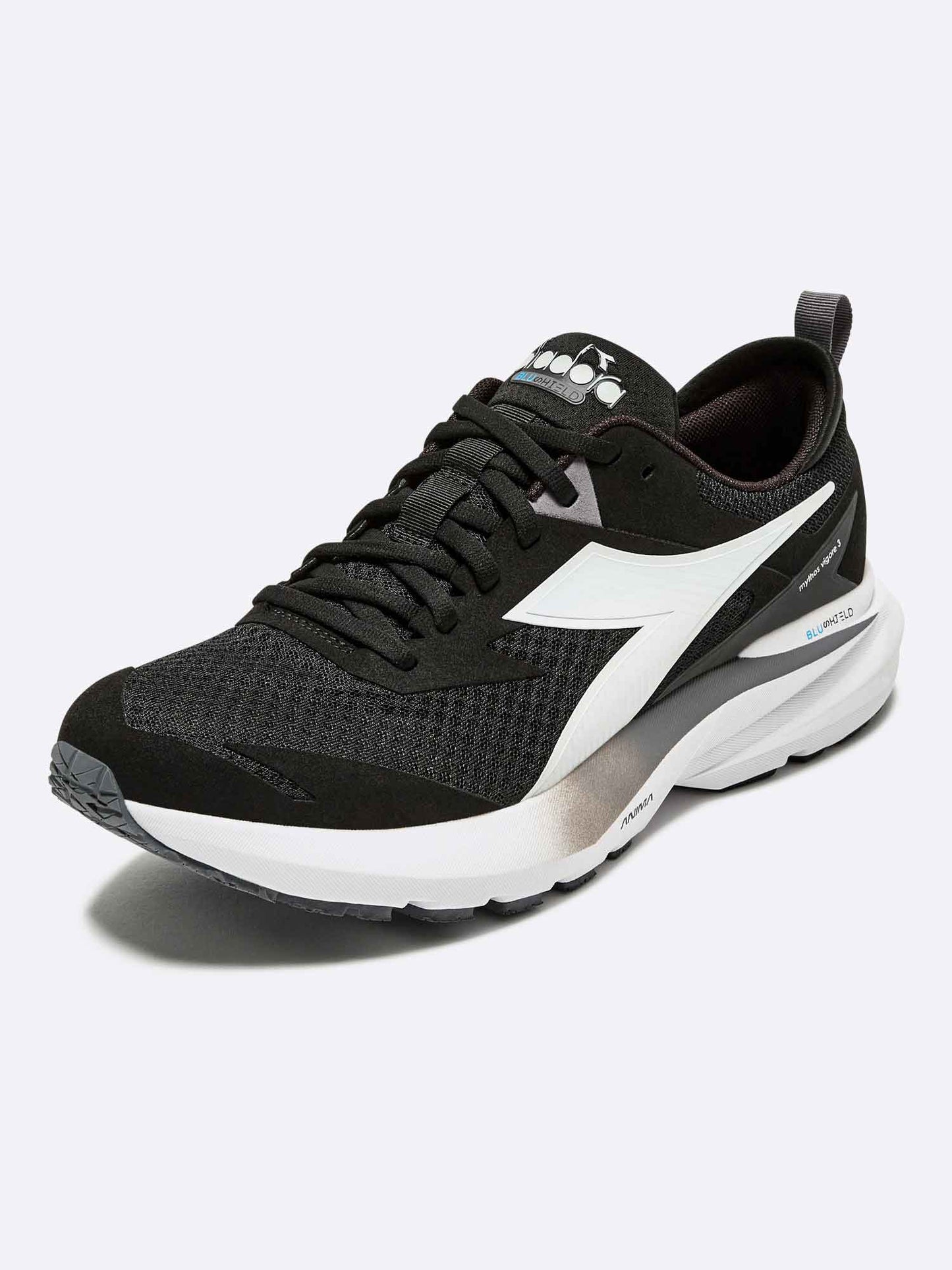 DIADORA MYTHOS BLUSHIELD VIGORE 3 Mens