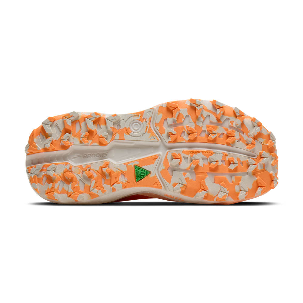 BROOKS CALDERA 8 Womens (Peach)