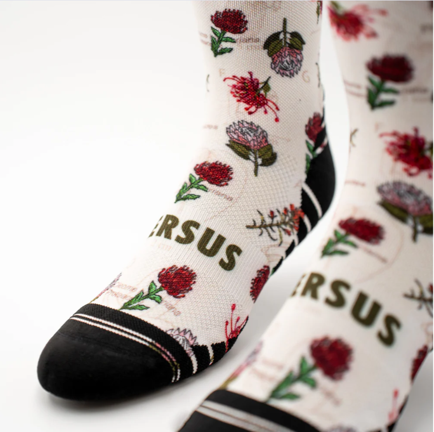 VERSUS Protea Active Crew Socks