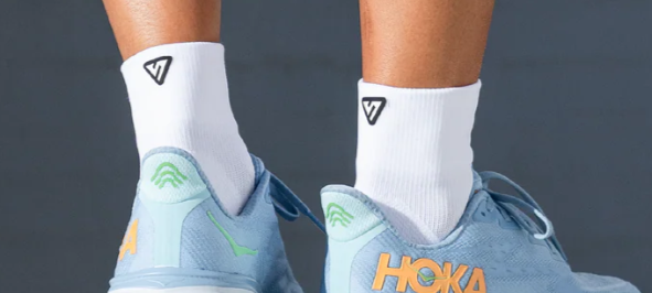 VERSUS White Running Quater Socks