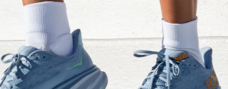 VERSUS White Running Quater Socks